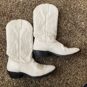 white cowgirl boots